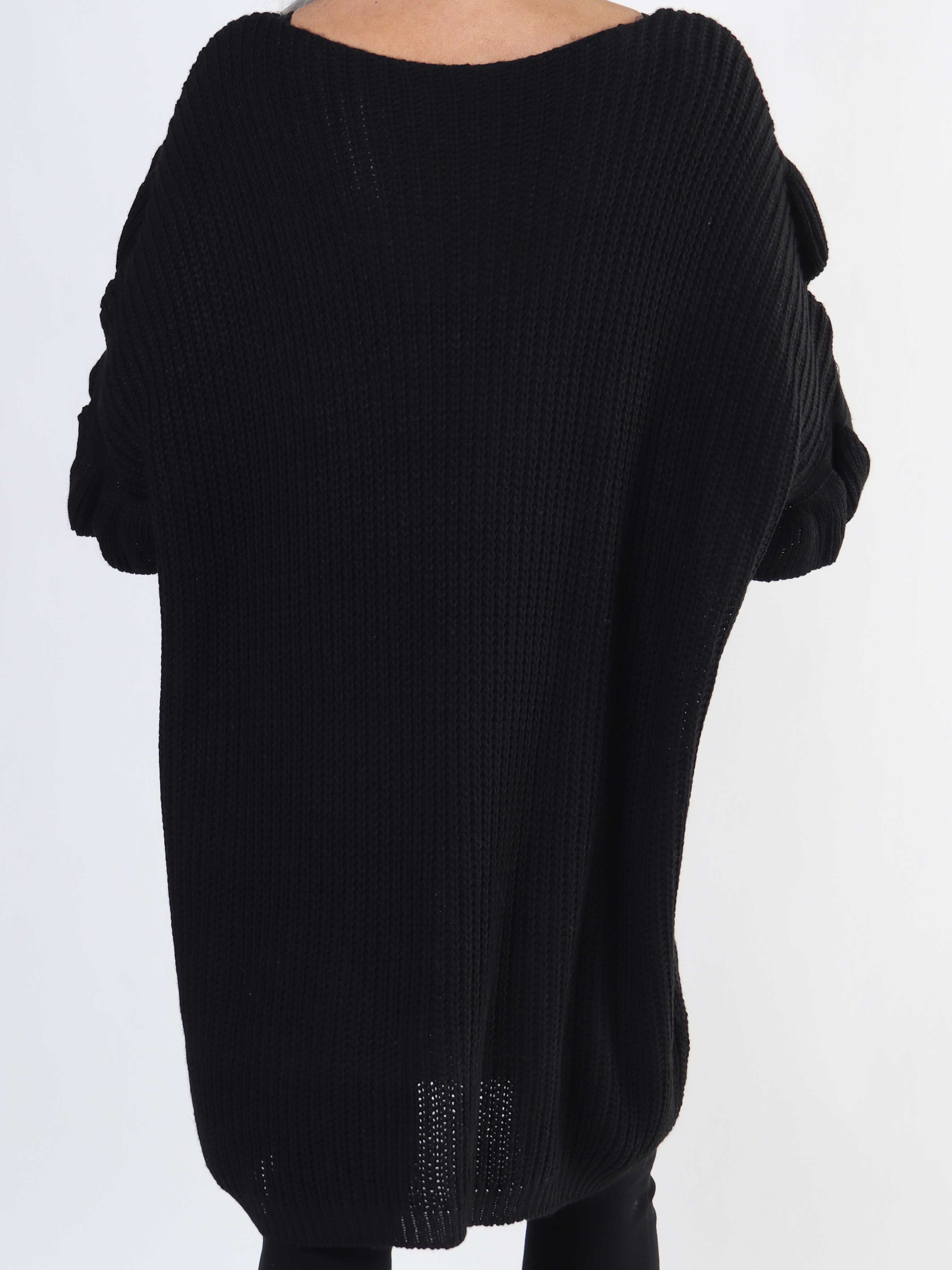 Ellis Dress - Snygg plus size stickad klänning med fina volangdetaljer